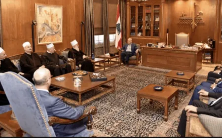 بري تابع مع زواره التطورات وأبرق لنظيره الجزائري مهنئًا