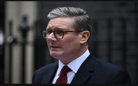 ستارمر: قادة بريطانيا وفرنسا وكندا يشعرون بالفزع إزاء التصعيد في غزة