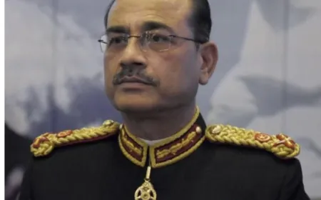 ترقية قائد الجيش الباكستاني عاصم منير إلى رتبة فيلد مارشال