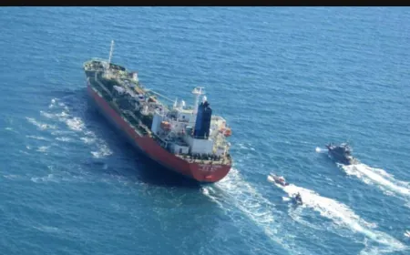 أمبري: ناقلة ترفع علم بنما ومرتبطة بالإمارات تصدر نداء استغاثة خاطئا