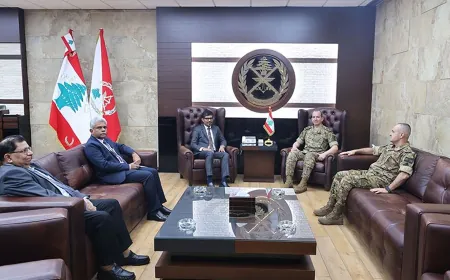سلسلة لقاءات دبلوماسية وعسكرية وفنية لقائد الجيش