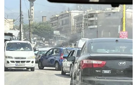 قطع طريق العيرونية - الفوار بالإطارات المشتعلة للمطالبة بإخلاء سبيل موقوف