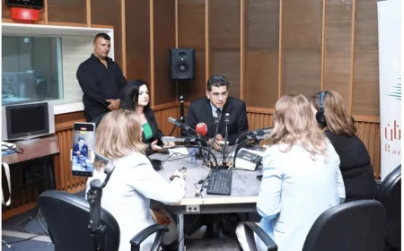 مرقص تفقد العاملين في وزارة الاعلام: توقعوا في هذا العهد احترامًا تامًا للاستحقاقات الدستورية