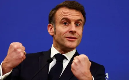 ماكرون يعلق على فيديو "الصفعة": مجرد مزاح!