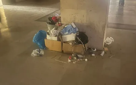 الصورة من قصر_عدل طرابلس   نفايات، مع انقطاع للكهرباء وتدهور في الخدمات الأساسية. للاسف ونواب المدينة غائبون