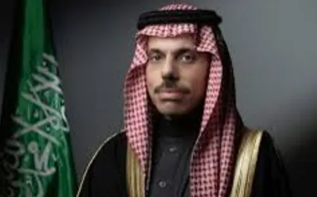 وزير الخارجية السعودي يؤجل زيارته للضفة الغربية بعد منع إسرائيل لها*