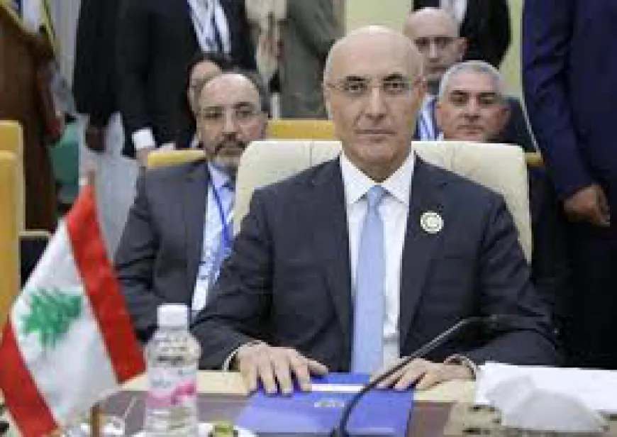 الوزير الحجار الى العاملات و العمال
