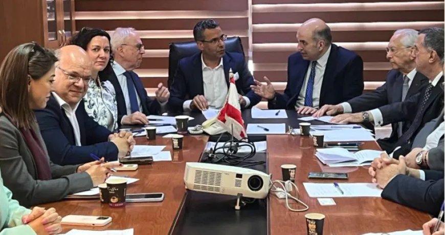 وزير الزراعة افتتح الاجتماع الأول للجنة النبيذ والعرق والمشروبات الكحولية
