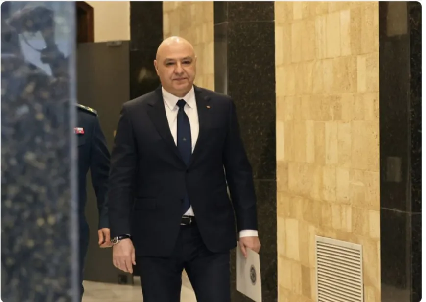 الرئيس عون في مصرف لبنان