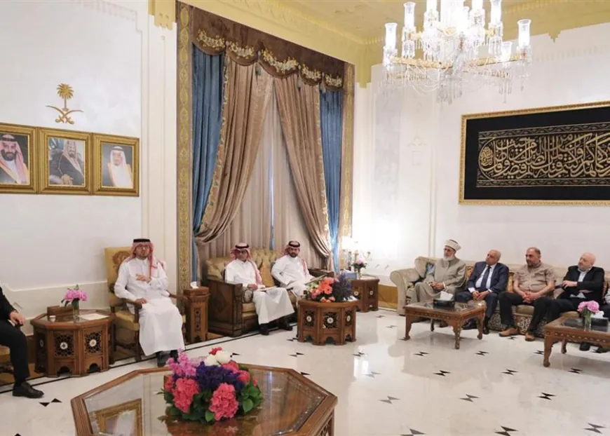 بخاري يعقد لقاءً خاصًا لتنسيق الخطوات التحضيرية لموسم الحج