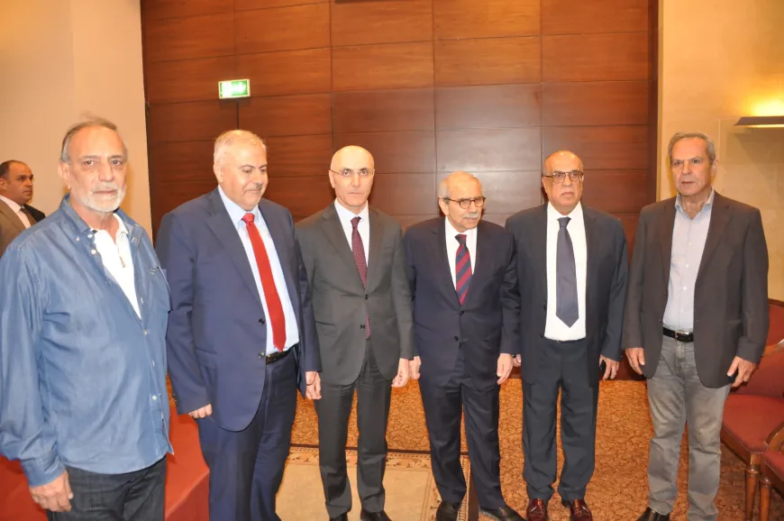 سلام رعى حفل إفتتاح مشروع إنارة كورنيش الروشة: نضيء الشارع لنحتفل بهزيمة الظلمة