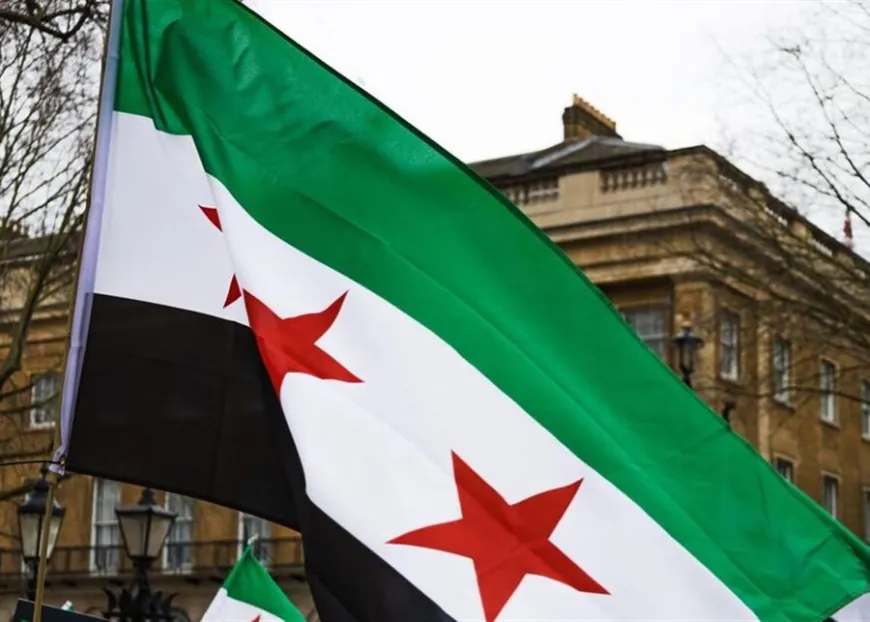 وزير الدفاع السوريّ: نشدد على ضرورة التحاق ما تبقى من المجموعات العسكرية الصغيرة بالوزارة في مدة أقصاها 10 أيام