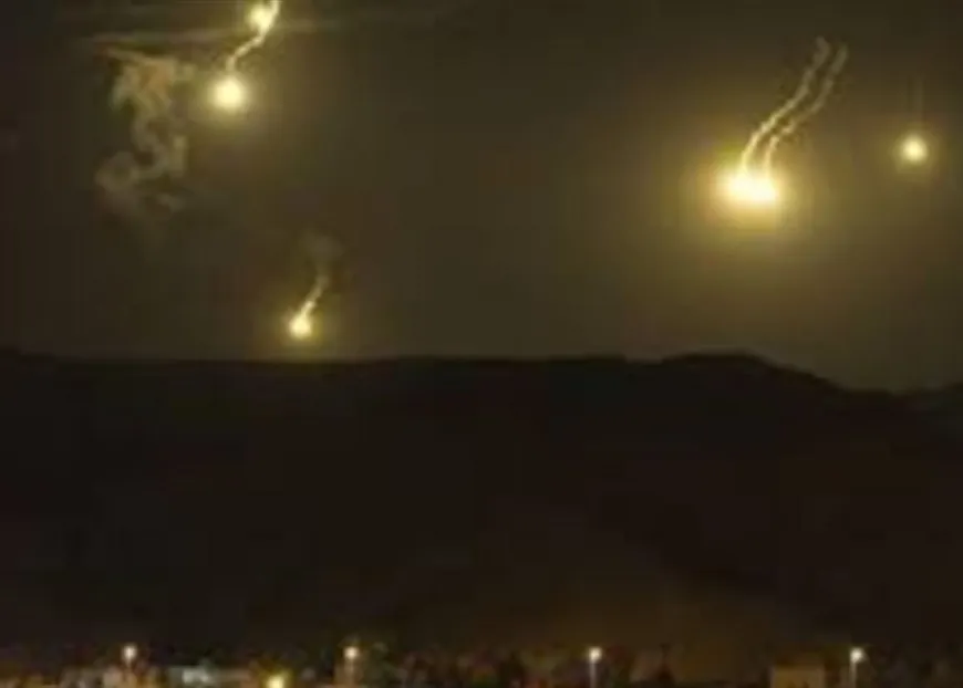 الجيش الإسرائيلي ألقى قنابل مضيئة في أجواء بلدة شبعا محيط موقع الرادار
