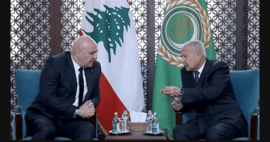 عون زار مقر جامعة الدول العربية في القاهرة