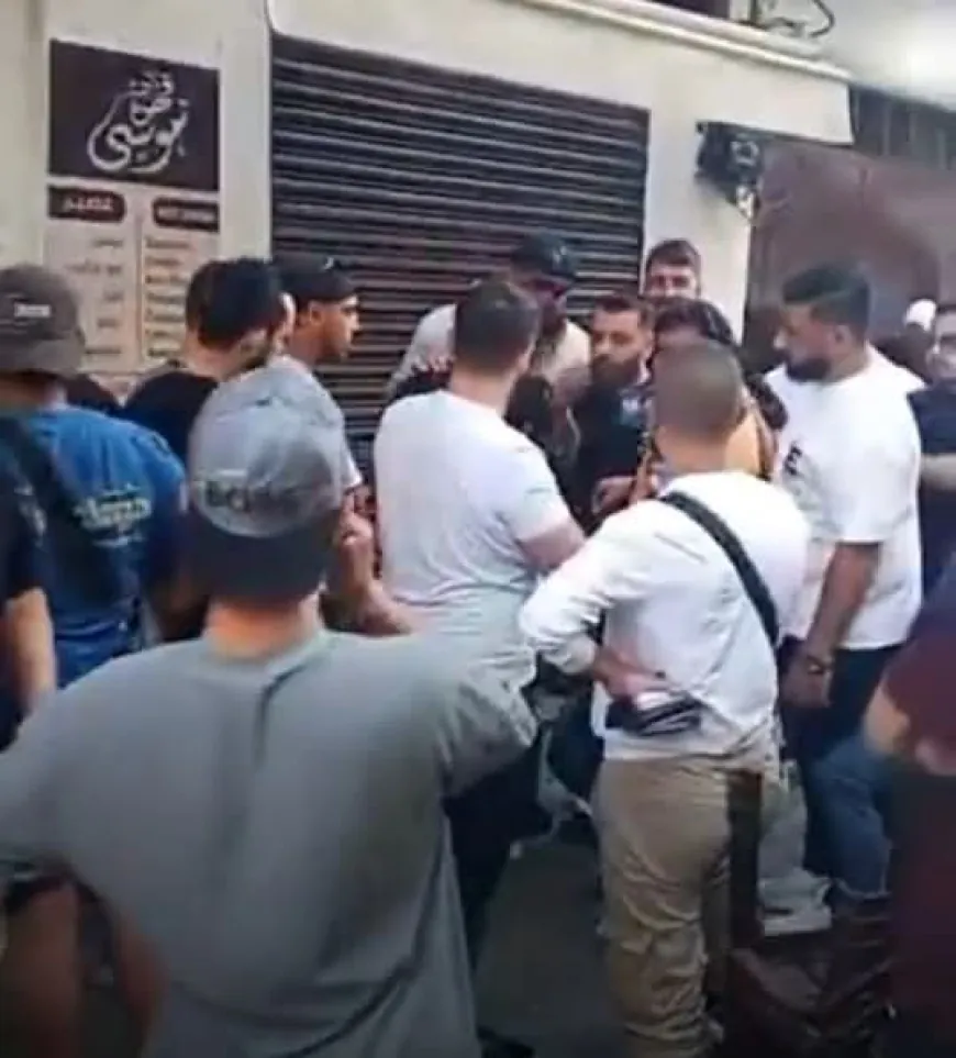 احتجاجات في منطقة ساحة النجمة على غلاء الاشتراكات مطالبيين الدولة التحرك لوضع حد على الغلاء التسعيرة