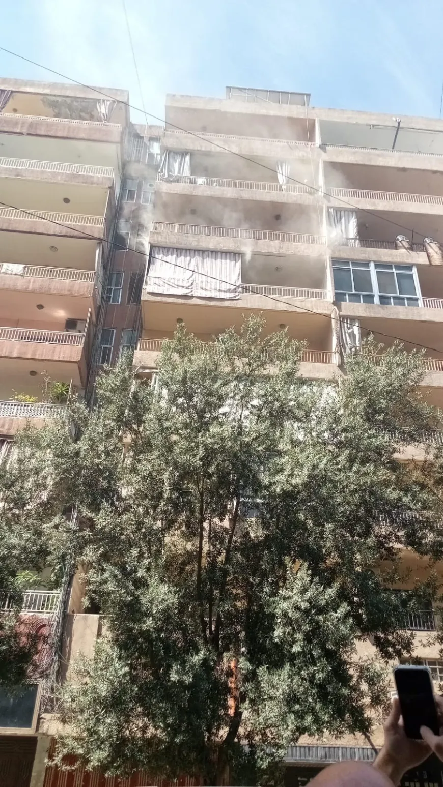 ‎حريق في شقة سكنية بطرابلس… ومحاولات حثيثة للسيطرة