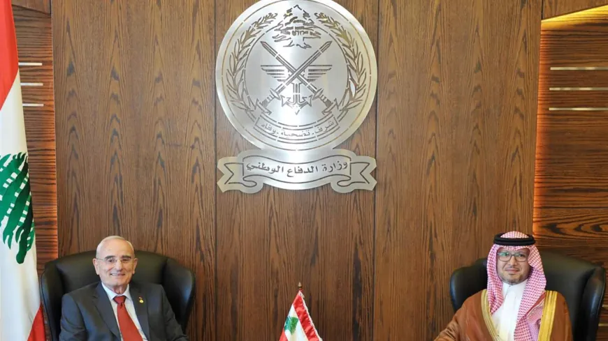 السفير السعودي يزور وزير الدفاع ويبحثان في التنسيق العسكري المشترك