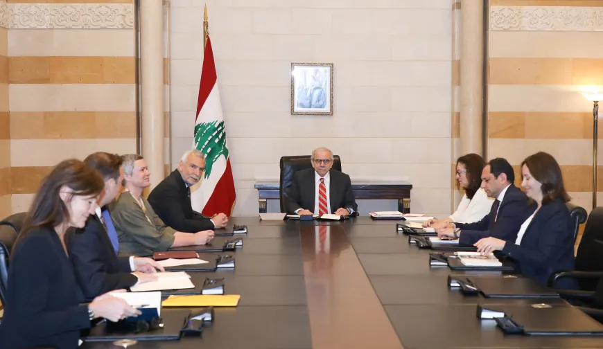  المدير العام لمنطقة الشرق الأوسط وشمال أفريقيا في المفوضية الأوروبية،في السرايا الحكومي