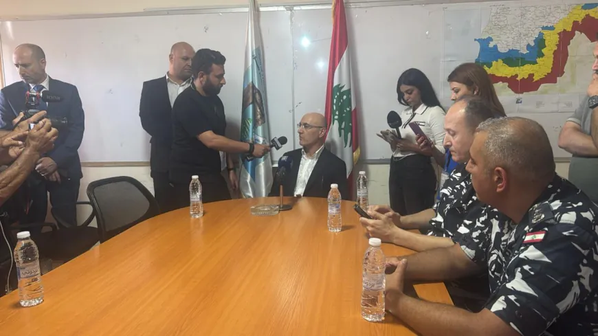وصل وزير الداخلية والبلديات أحمد الحجار الى مركز اتحاد البلديات في صور ، وذلك في إطار الجولة التي يقوم به في محافظتي لبنان الجنوبي والنبطية.