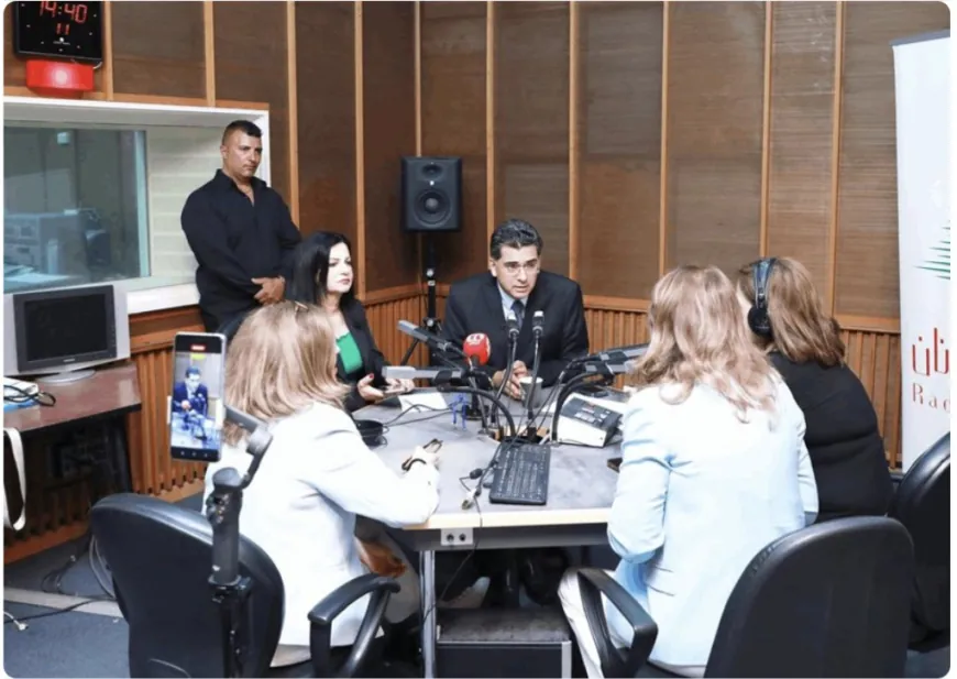 مرقص تفقد العاملين في وزارة الاعلام: توقعوا في هذا العهد احترامًا تامًا للاستحقاقات الدستورية