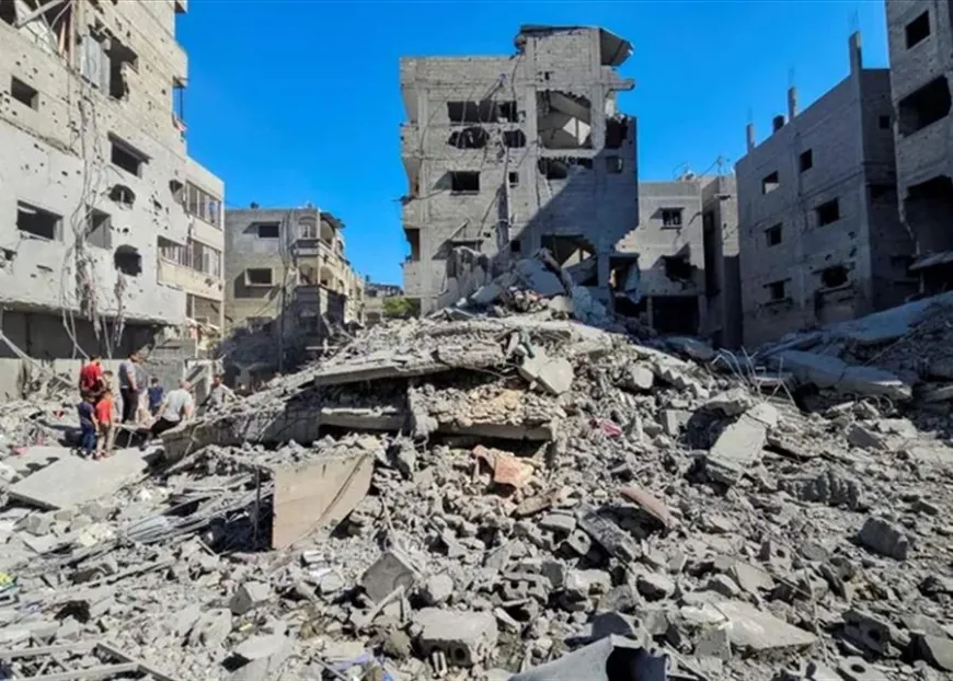 هدنة 70 يوماً مقابل 10 رهائن وانسحاب جزئي من غزة