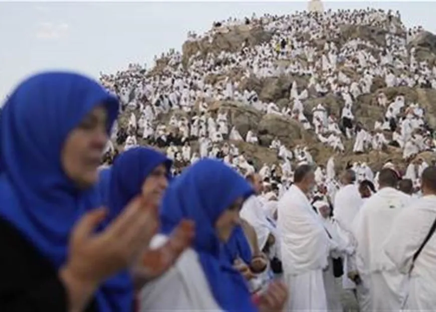 بدء مغادرة الحجاج اللبنانيين إلى مكة المكرمة