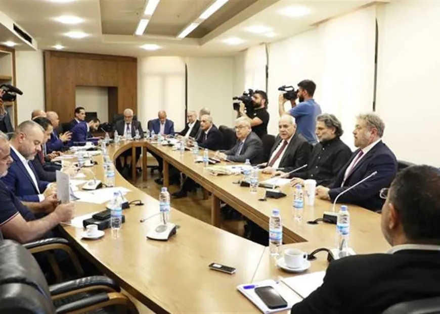 تأهيل المرافئ والمطارات... عطية: لتفعيل الشراكة بشفافية وإعادة بناء الجسور المهدّمة