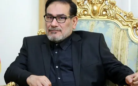 شمخاني مخاطبا المرشد: أنا على قيد الحياة وجاهز للمواجهة وسننتصر