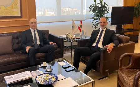 اجتماع بين وزيري الداخلية والأشغال لبحث تعزيز أمن مطار بيروت وتخصيص 3.5 مليون دولار لمجمع شحيم الإداري