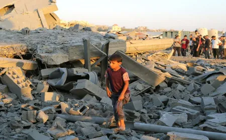 الدفاع المدني في غزة يعلن إستشهاد 23 فلسطينيا في غارات إسرائيلية
