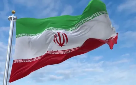 وزارة الطرق الإيرانية: تمديد إلغاء الرحلات الجوية الداخلية والخارجية في شمال وجنوب وغربي البلاد حتى ظهر غد
