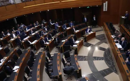 عدد النواب الذين وصلوا إلى المجلس بلغ 59 نائبًا وتجري اتصالات لمحاولة تأمين النصاب