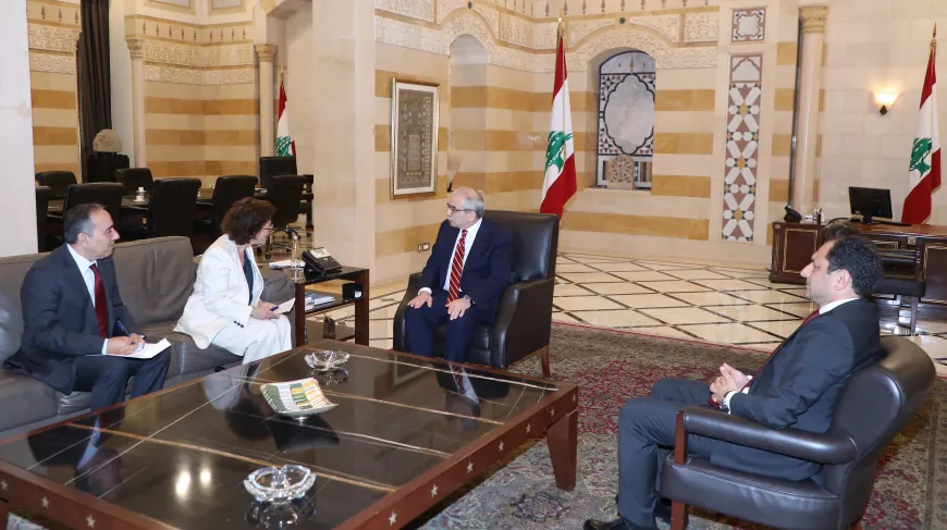 رئيس مجلس الوزراء الدكتور نواف سلام يستقبل في السرايا وفدا يمثل حزب "خط احمر"برئاسة النائب وضاح الصادق
