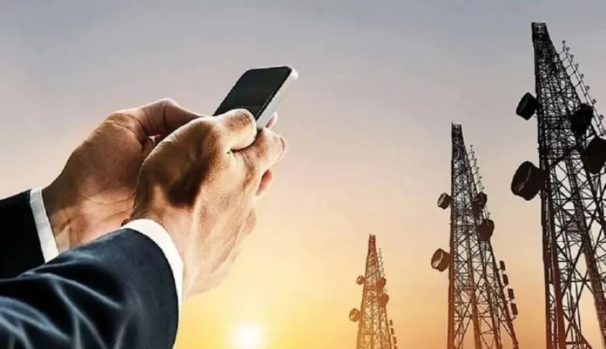 وزير الاتصالات: قرارنا حاسم بمعالجة ملف التوزيع غير الشرعي للإنترنت