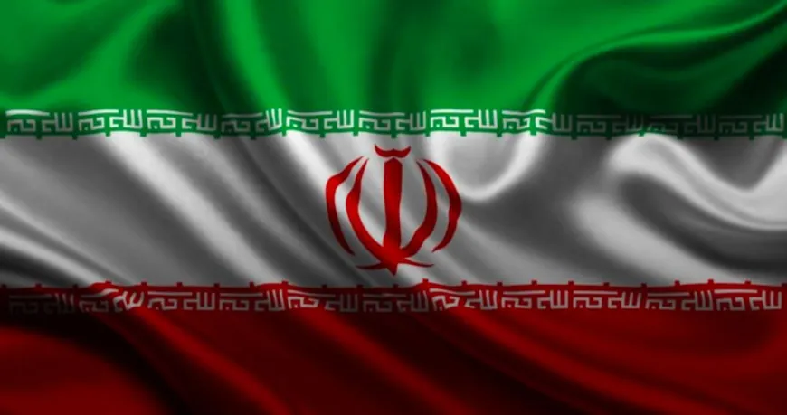 استهداف مواقع للحرس الثوري ومواقع القيادة الجوية للجيش والحرس في الأحواز الآن