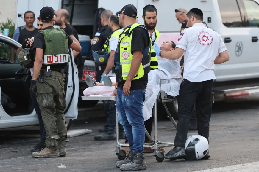 8 قتلى وأكثر من 130 جريحا جراء الهجمات الصاروخية الايرانية على إسرائيل