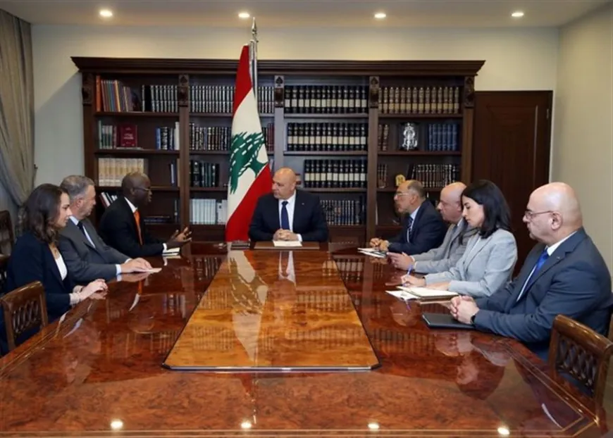رئيس الجمهورية مستقبلاً نائب المدير الاقليمي للبنك الدولي: الحكومة ماضية في اجراء الاصلاحات الاقتصادية والمالية