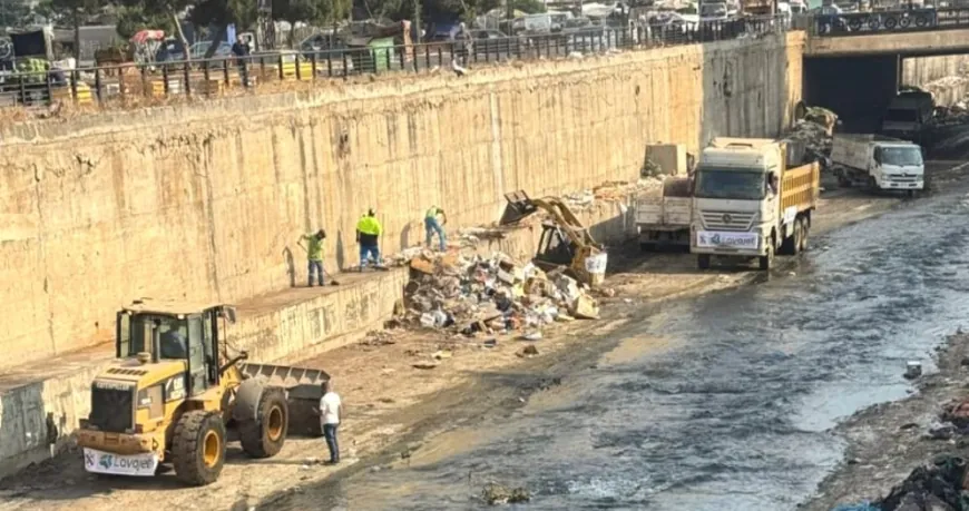إطلاق حملة تنظيف لمجرى نهر ابو علي في طرابلس والشرطة البلدية أنذرت أصحاب المحال والبسطات