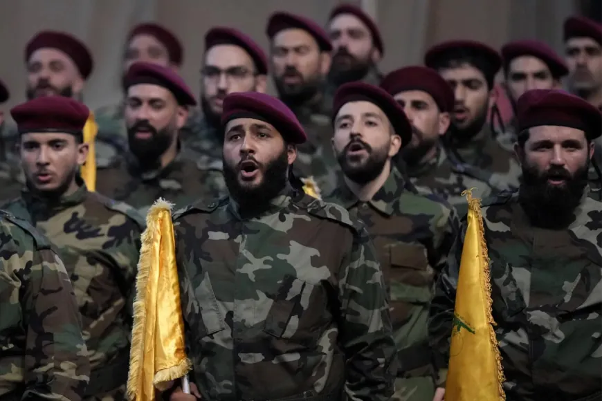 لبنان يتحصّن لتحييده عن الحرب ويستعين بالأميركي برّاك للجم إسرائيل تحذير للفصائل والمجموعات الفلسطينية المتشددة من «اللعب بالنار»