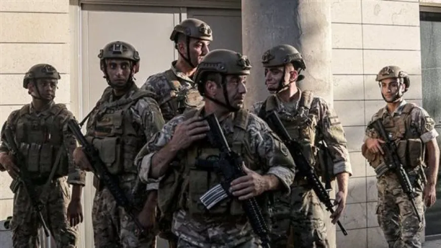 الجيش اللبناني يُجدّد كشفه على أحد الأبنية في منطقة الحدت - حي الأميركان علمًا أن المبنى مدمّر