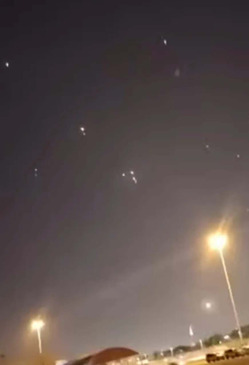 رويترز : سماع دوي انفجارات في سماء العاصمة القطرية الدوحة