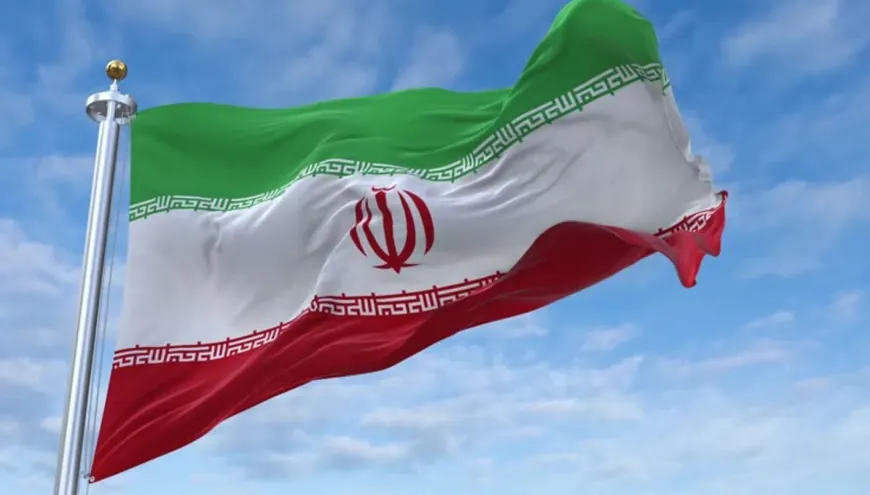 وزارة الطرق الإيرانية: تمديد إلغاء الرحلات الجوية الداخلية والخارجية في شمال وجنوب وغربي البلاد حتى ظهر غد