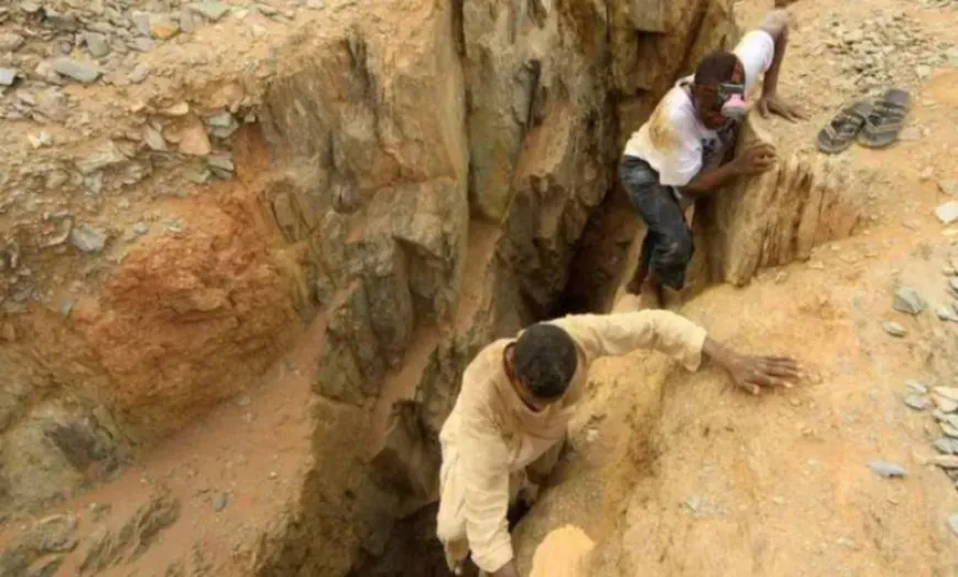 مصرع العشرات بانهيار منجم ذهب في السودان