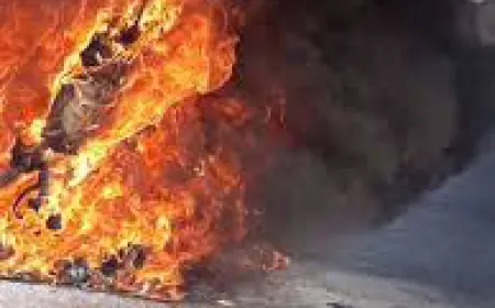 احتراق دراجة نارية عند مفرق البيسارية ولا صحة لما أشيع عن استهداف