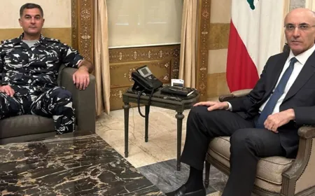 وزير الداخلية بحث مع عبد الله في دور قوى الأمن الحيوي في حفظ الأمن