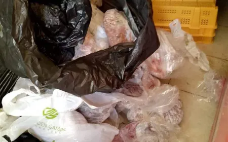 مراسل نيوز يكشف – جريمة غذائية تهز طرابلس: لحوم فاسدة ومزوّرة في سوبرماركت معروف!