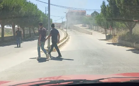 مسيرة اسرائيلية تستهدف سيارة بصاروخين في بنت جبيل