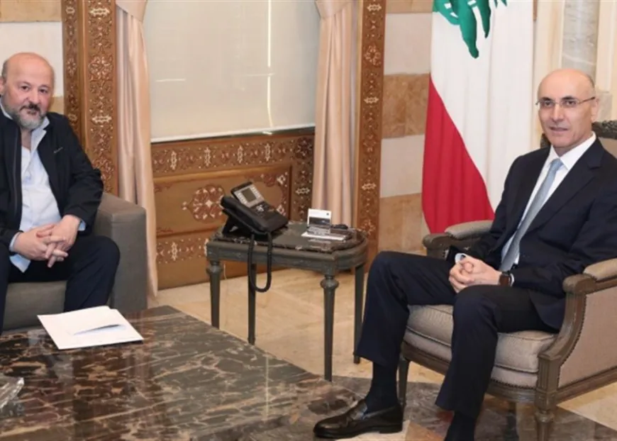 وزير الداخلية بحث مع 4 نواب شؤونا إنمائية متصلة بمناطقهم