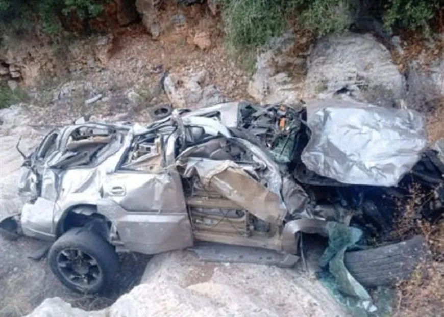 في جبيل.. إنقلبت سيارتها رباعية الدفع في وادٍ وإنحرفت عن مسارها فضت على الفور