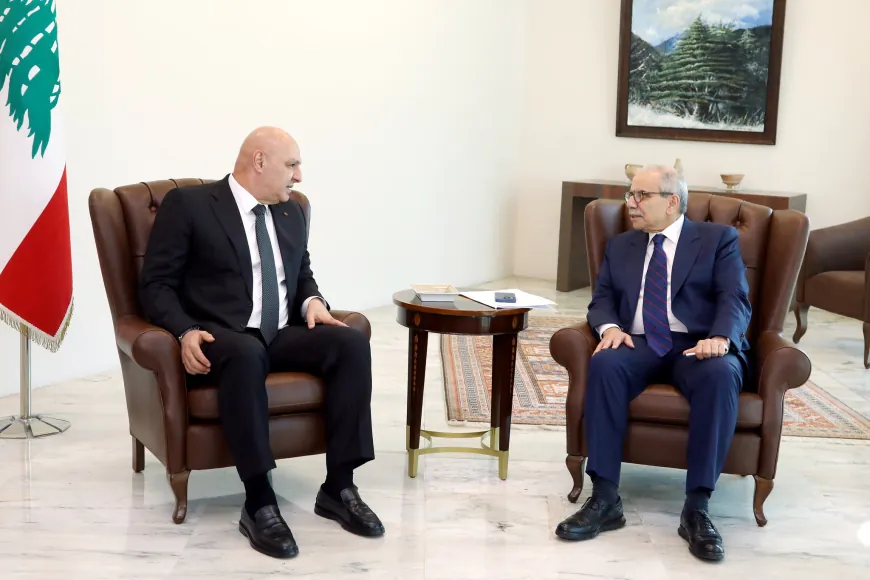 الرئيس عون يلتقي رئيس الحكومة نواف سلام في قصر بعبدا
